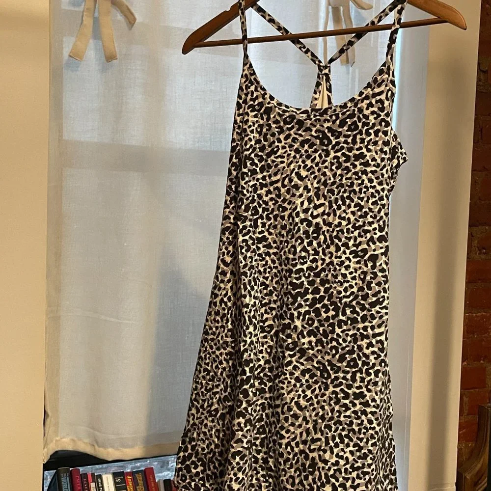 Outdoor Voices Snow Leopard SET: Exercise Dress + Doing Things Bra, Size Medium - Picture 7 of 14